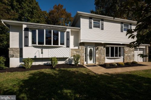 2637 Abington Rd, Wilmington, DE 19810-1101