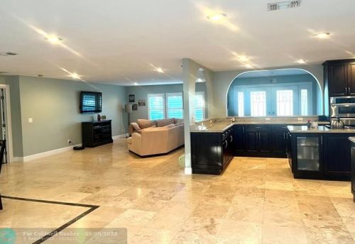 2551 Racquet Club Dr, Palm City FL  34990-2304 exterior