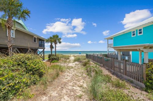 765 Gorrie Dr, Saint George Island FL  32328-2912 exterior