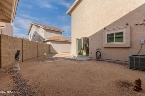 4131 Siesta Ln, Glendale AZ  85308-7502 exterior