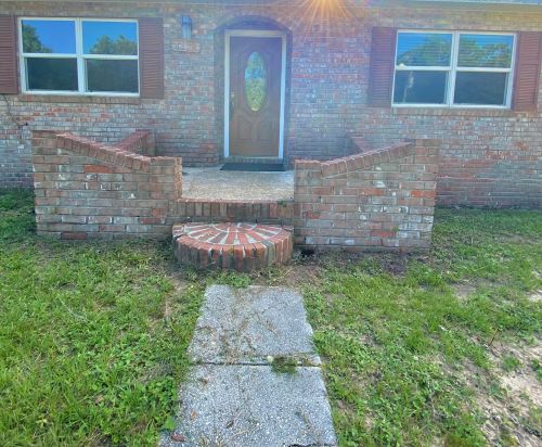 4533 Oakforest Dr, Milton, FL 32583-2883
