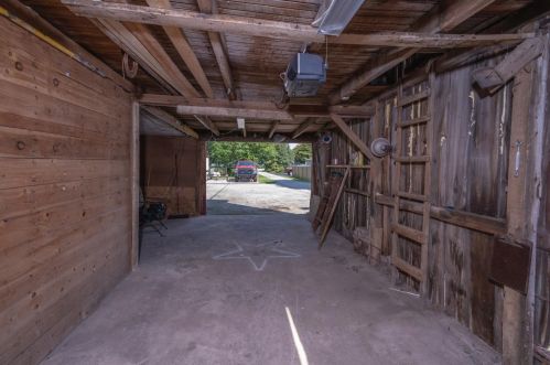 200 Howard St, Clinton County OH  45169-1157 exterior