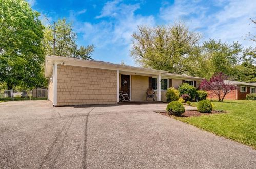 4729 Beechwood Rd, Cincinnati, OH 45244-1818