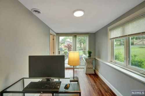 20 Highland Ave, West Milford NJ  07480-3855 exterior