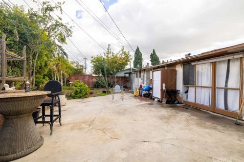 12227 Allard St, Norwalk CA  90650-2048 exterior