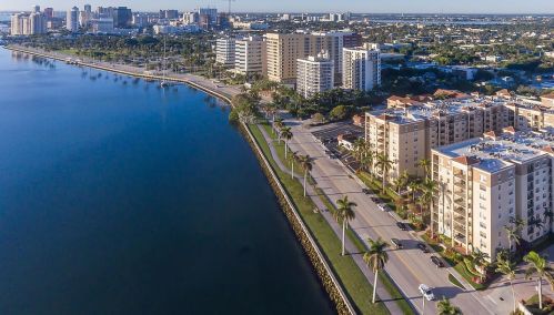 1805 Flagler Dr, West Palm Beach, FL 33401-7333