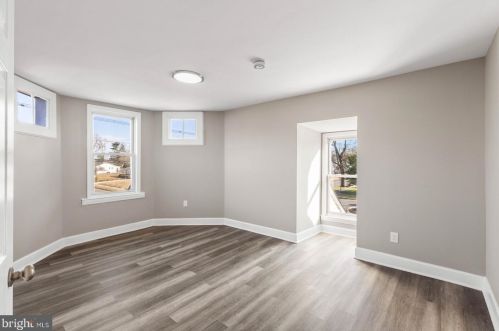 15 Franklin Ave, Beverly NJ  08010-1709 exterior