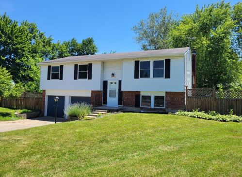 1363 Red Bud Ln, Milford, OH 45150-2502