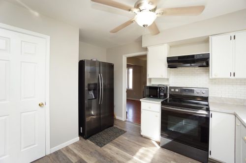 2 Kelly Ln, Milford OH  exterior