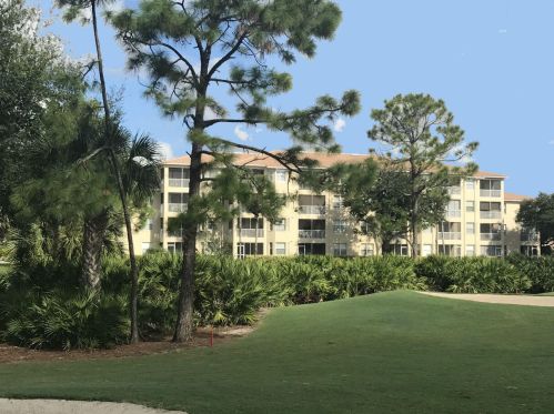 8670 Cedar Hammock Ct, Naples, FL