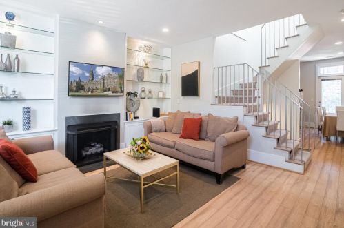 1407 33rd St, Washington DC  20007-2841 exterior