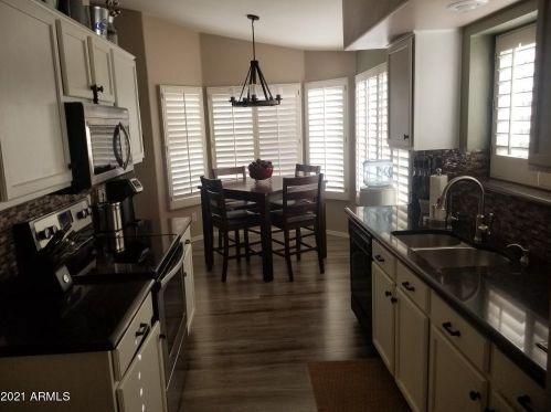 6509 Behrend Dr, Glendale, AZ 85308-7030