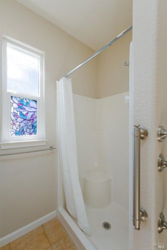 441 Kennwood Dr, Ukiah CA  95482-8767 exterior