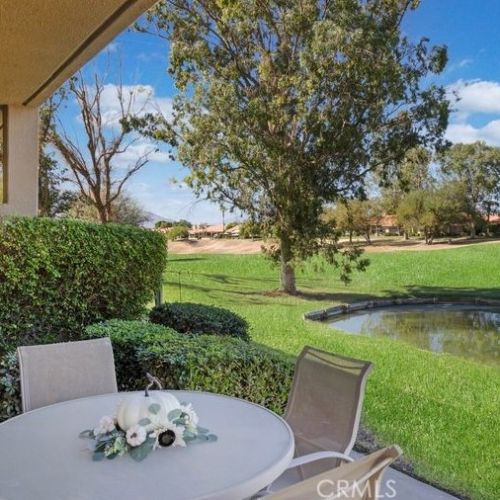 20 Hilton Head Dr, Rancho Mirage CA  92270-1607 exterior