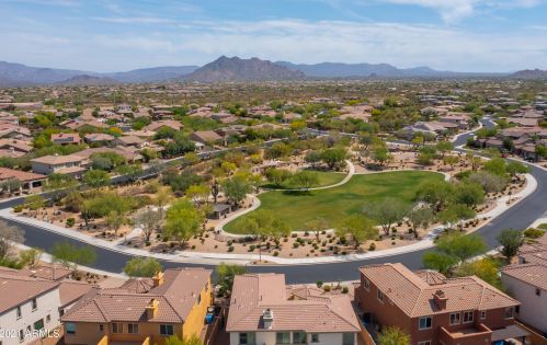 5421 Milton Dr, Cave Creek AZ  85331-2452 exterior