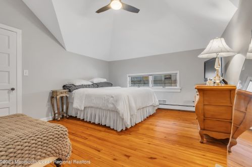 119 Pearl St, Tinton Falls NJ  07701-1522 exterior