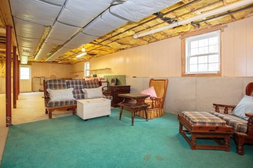 2 Chestnut Way, Methuen MA 01844-2692 exterior