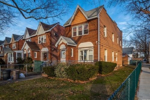 133-47 83rd St, Jamaica, NY 11417-1206