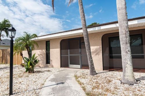 26928 Piva Ct, Bonita Springs, FL 34135-5351