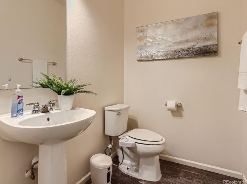 1291 Dayton St, Denver CO  80247-3200 exterior