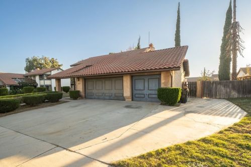 2044 Riverside Ave, Rialto, CA 92377-4693