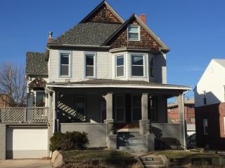 5012 Cass St, Omaha NE  68132-2924 exterior