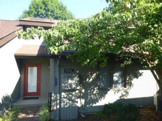 203 Willowbend Ln, Kingsport, TN 37660-7570