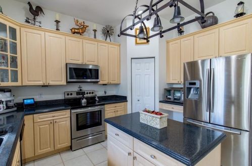 7662 19 St, Hollywood FL 33024-3633 exterior