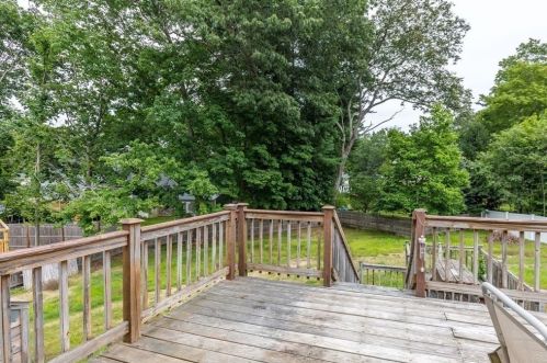 11 Colleen Cir, Billerica MA 01821-5846 exterior