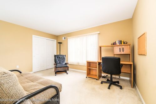 21 Pine Hollow Ln, Lakewood NJ  08701-5714 exterior