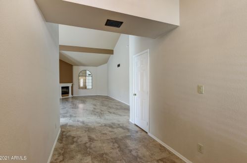 5533 Desert Hills Dr, Scottsdale AZ  85254-5727 exterior