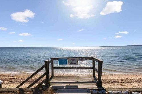 450 Bay Haven Ln, Southold NY  11971-4346 exterior