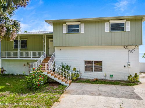 7810 Tropical Trl, Merritt Island, FL 32952-6706