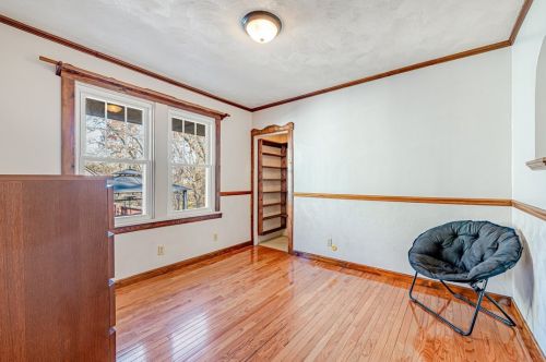 520 Vernon St, New Kensington PA  15068-5850 exterior