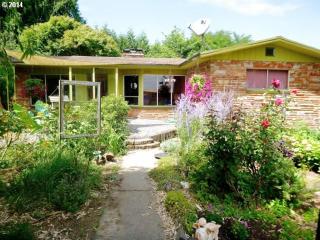 4435 136th Ave, Portland, OR 97230-1203