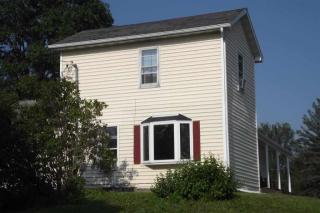 422 Ridge St, West Baraboo, WI 53913-1928