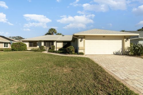1271 Continental Ave, Melbourne, FL 32940-6703