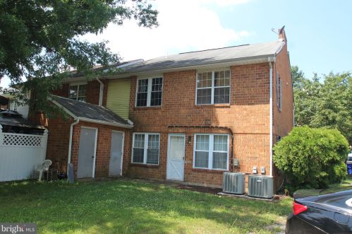 23 Clinton Ct, New Castle, DE 19720-3873