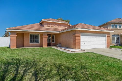 3253 Encelia Ln, Lancaster, CA 93536-6158