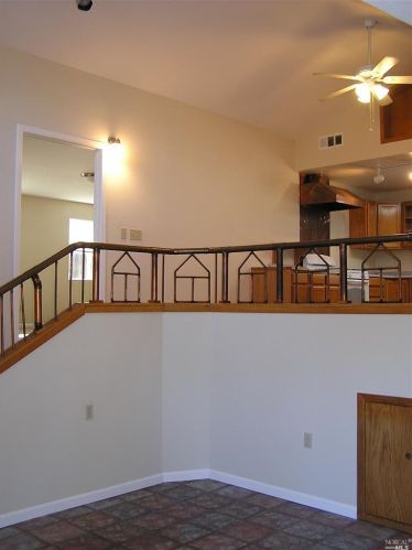 344 Washington Ave, Ukiah CA  95482-6323 exterior