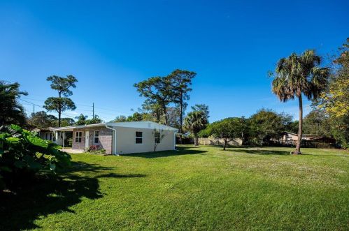 1815 30th St, Fort Pierce FL  34947-6914 exterior