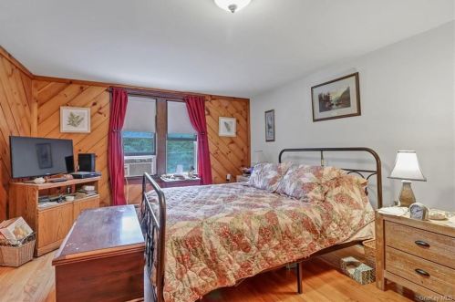700 River Rd, Montgomery NY  12549-2153 exterior
