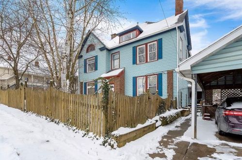 240 Harrison St, Evans City, PA 16033-1103
