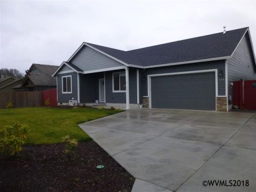 318 Jadon Dr, Lebanon, OR 97355-1688