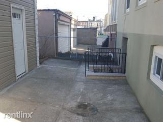 6045 Grove St, Flushing NY  11385-2602 exterior