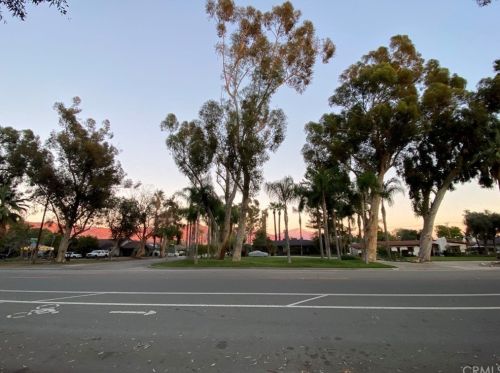 3096 Valencia Ave, San Bernardino, CA 92404-2452