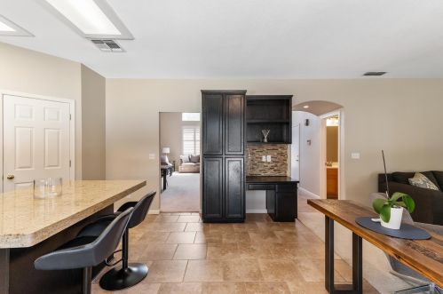 4533 Visions Dr, Turlock CA  95382-8332 exterior