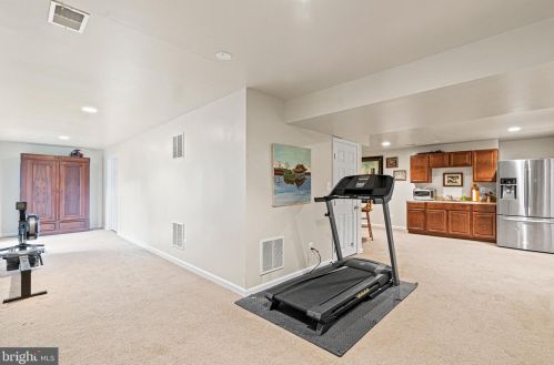 15063 Gaines Mill Cir, Haymarket VA  20169-4500 exterior