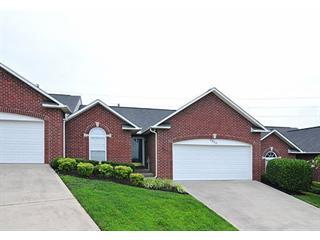 6800 Pemmbrooke Shire Ln, Knoxville, TN 37909-1285