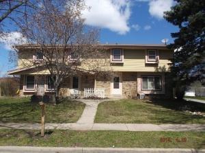 2112 Ruben Dr, Waukesha, WI 53186-8724